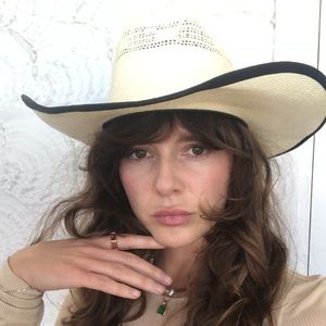 Meet your Posher, George